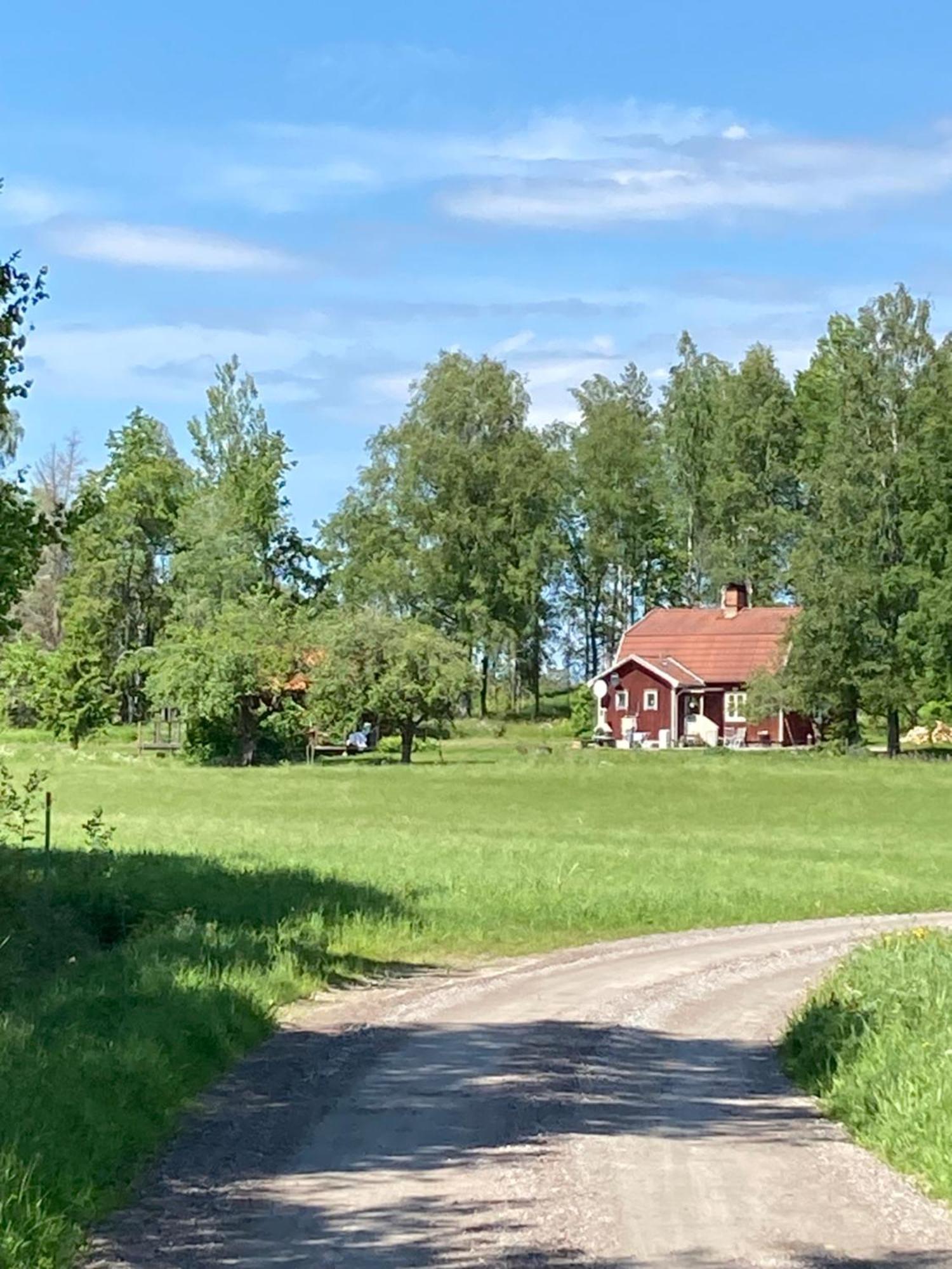Pensionat Prinshoejden - Home Katrineholm Ngoại thất bức ảnh