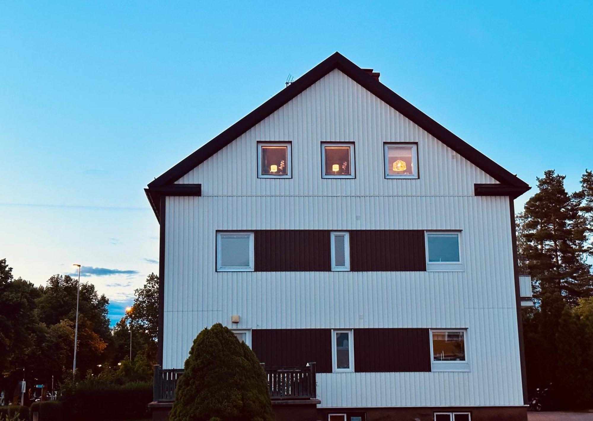 Pensionat Prinshoejden - Home Katrineholm Ngoại thất bức ảnh